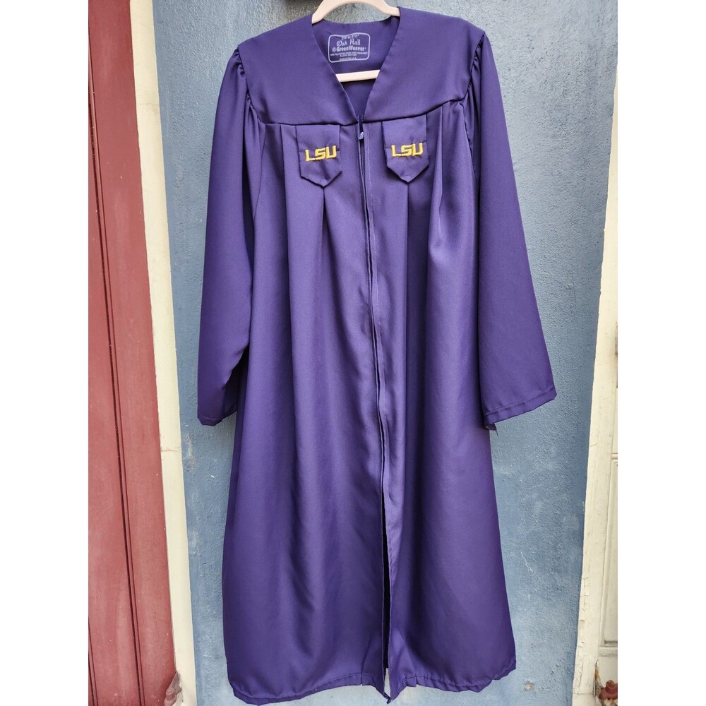 LSU Graduation Gown Robe Louisiana State Oak Hall Greenweaver Purple 5'9"-5'11"